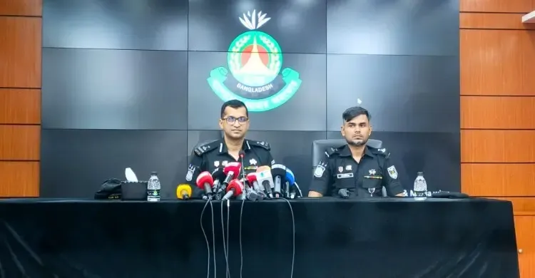 উত্তরার ছিনতাই চক্রের পেছনে প্রশ্রয় দাতাদের তালিকা করেছে র্যাব
